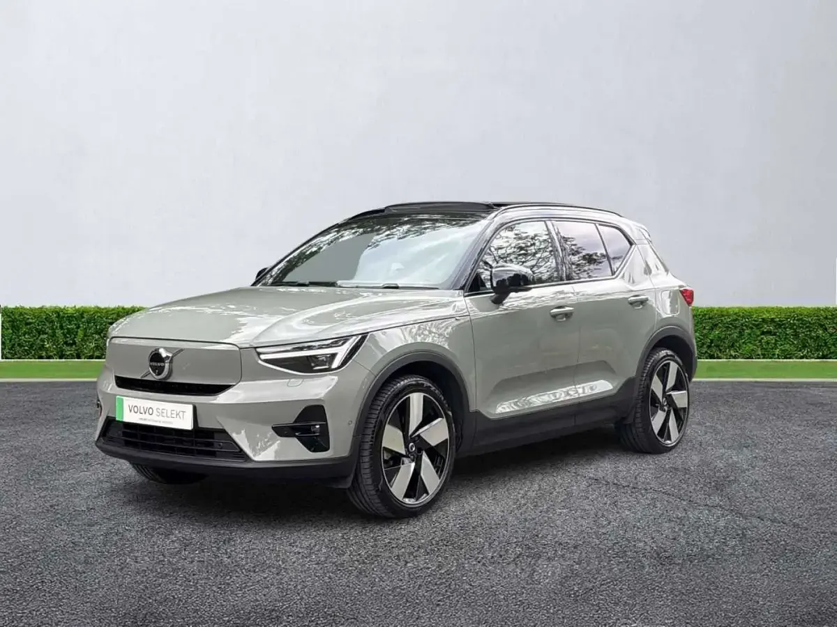 Used Volvo EX40 Ultra 185 kW (252 HP) 2025 Green SUV
