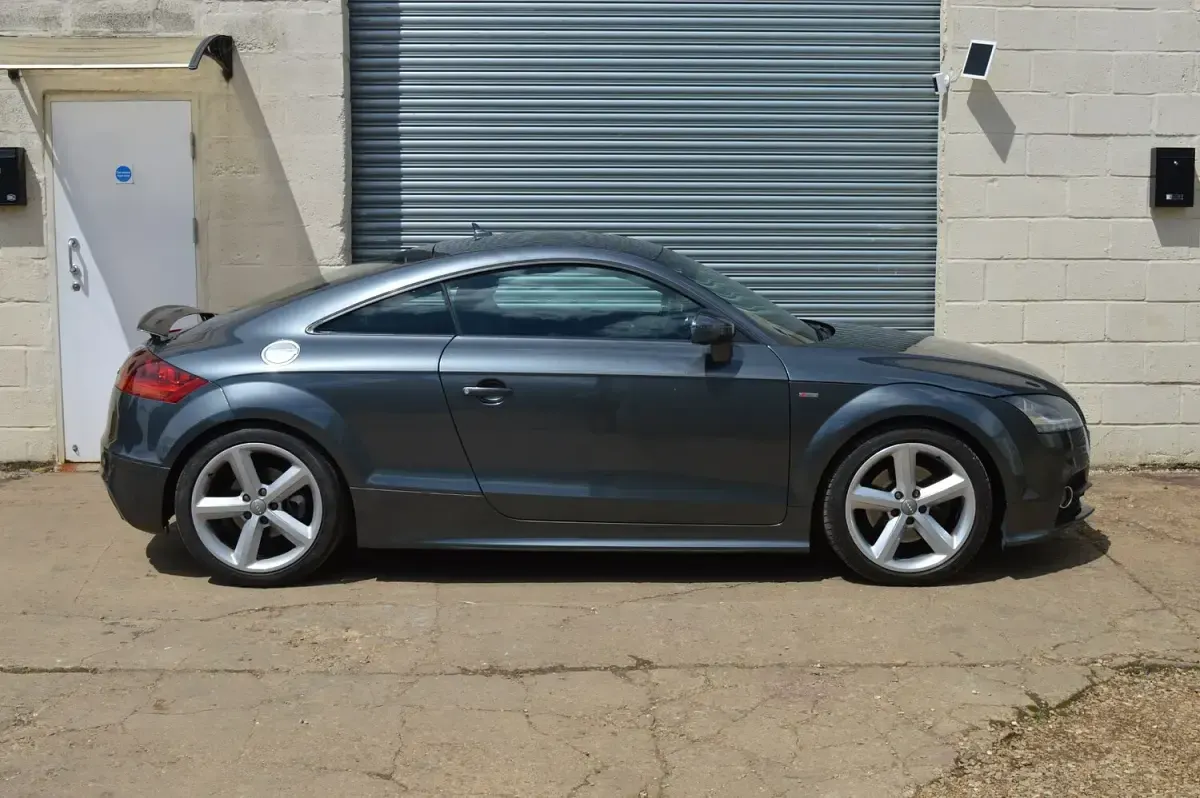Used Audi TT S-Line 211 HP (155 kW) 2011 Grey Coupe