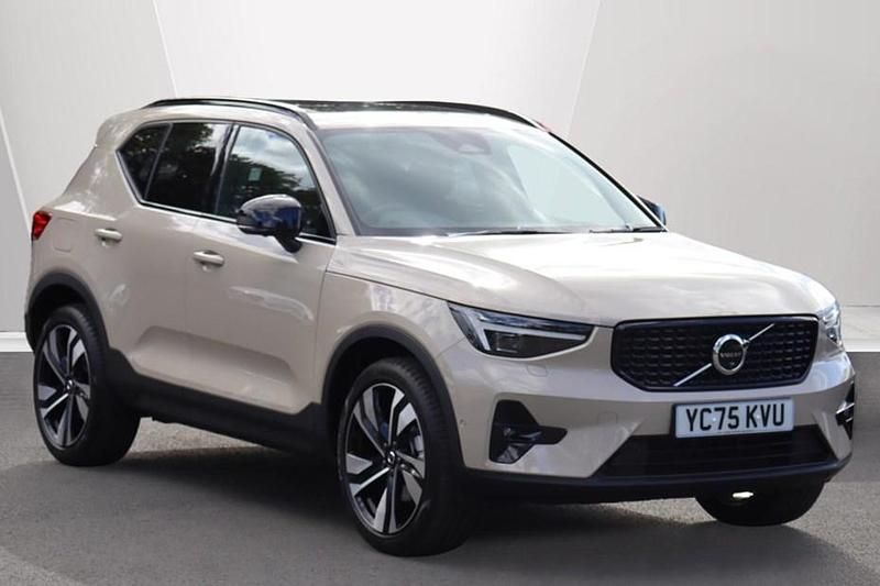 Brown New 2025 Volvo XC40 Ultra SUV | £40,000 (Super price) - Image 1/1