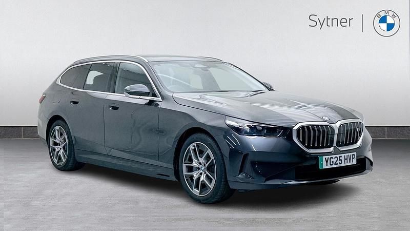 Grey Used 2025 BMW i5 Sport Line Sedan | £50,000 (Fair price) - Image 1/4