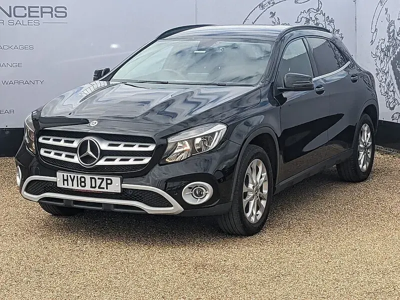 Usado Mercedes GLA200 Executive 156 HP (114 kW) 2018 Preto SUV