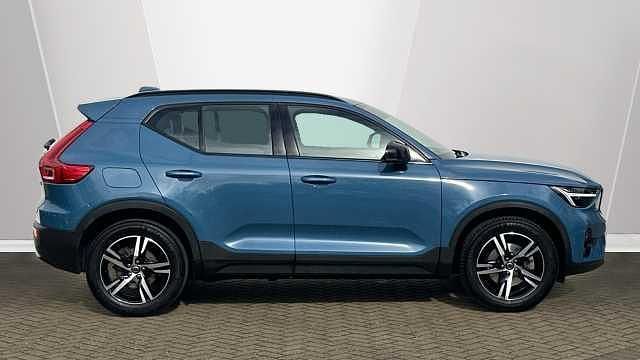 Used Volvo XC40 Plus 161 HP (118 kW) 2023 SUV