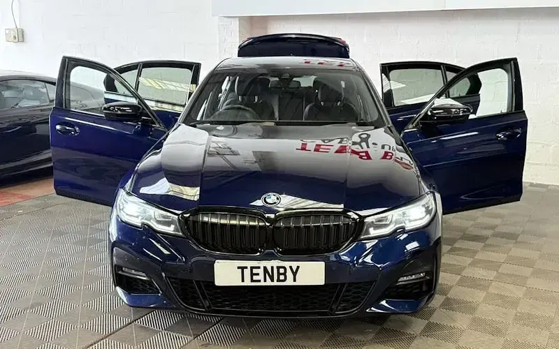 Used BMW 330e M Sport 292 HP (214 kW) 2020 Blue Sedan