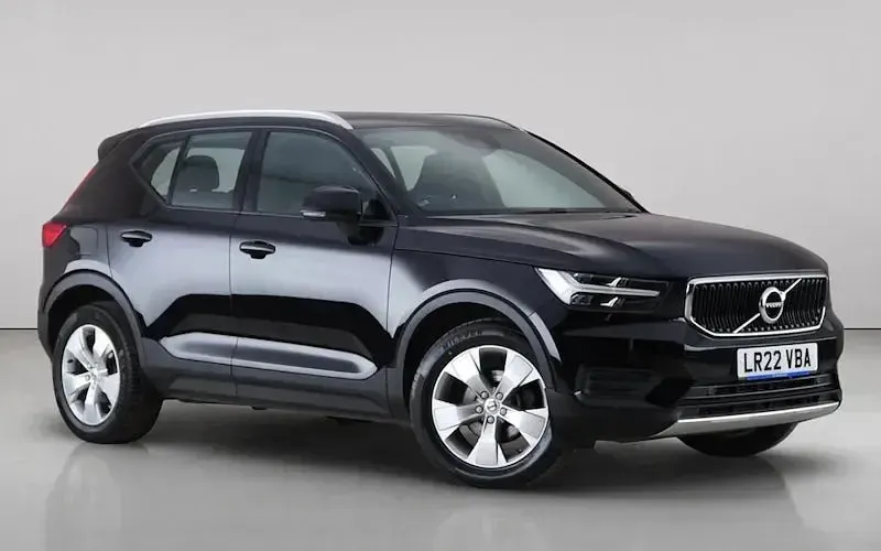 Used Volvo XC40 Momentum 163 HP (119 kW) 2021 SUV