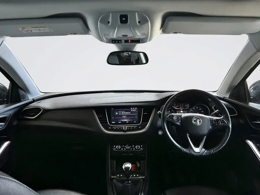 Used Vauxhall Grandland X Elite 130 HP (95 kW) 2018 Grey SUV