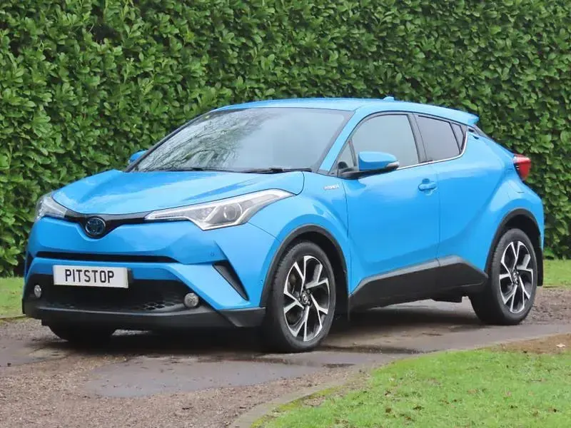 Used Toyota C-HR Design 122 HP (89 kW) 2018 Blue flame SUV