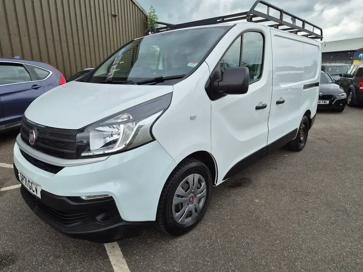 Used Fiat Talento 120 HP (88 kW) 2021 White MPV