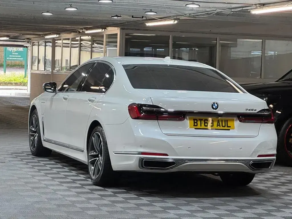 Used BMW 745e Comfort Edition 2019 White Sedan