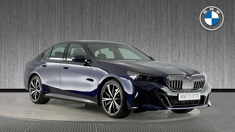 Blue Used 2024 BMW 520 M Sport | £37,999 (Good price) - Image 1/4