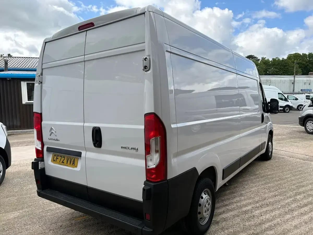 Used Citroën Relay 140 HP (102 kW) 2023 White Van