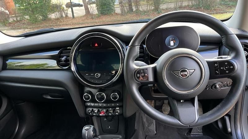 Used Mini Cooper S Classic 192 HP (141 kW) 2021 Grey Hatchback