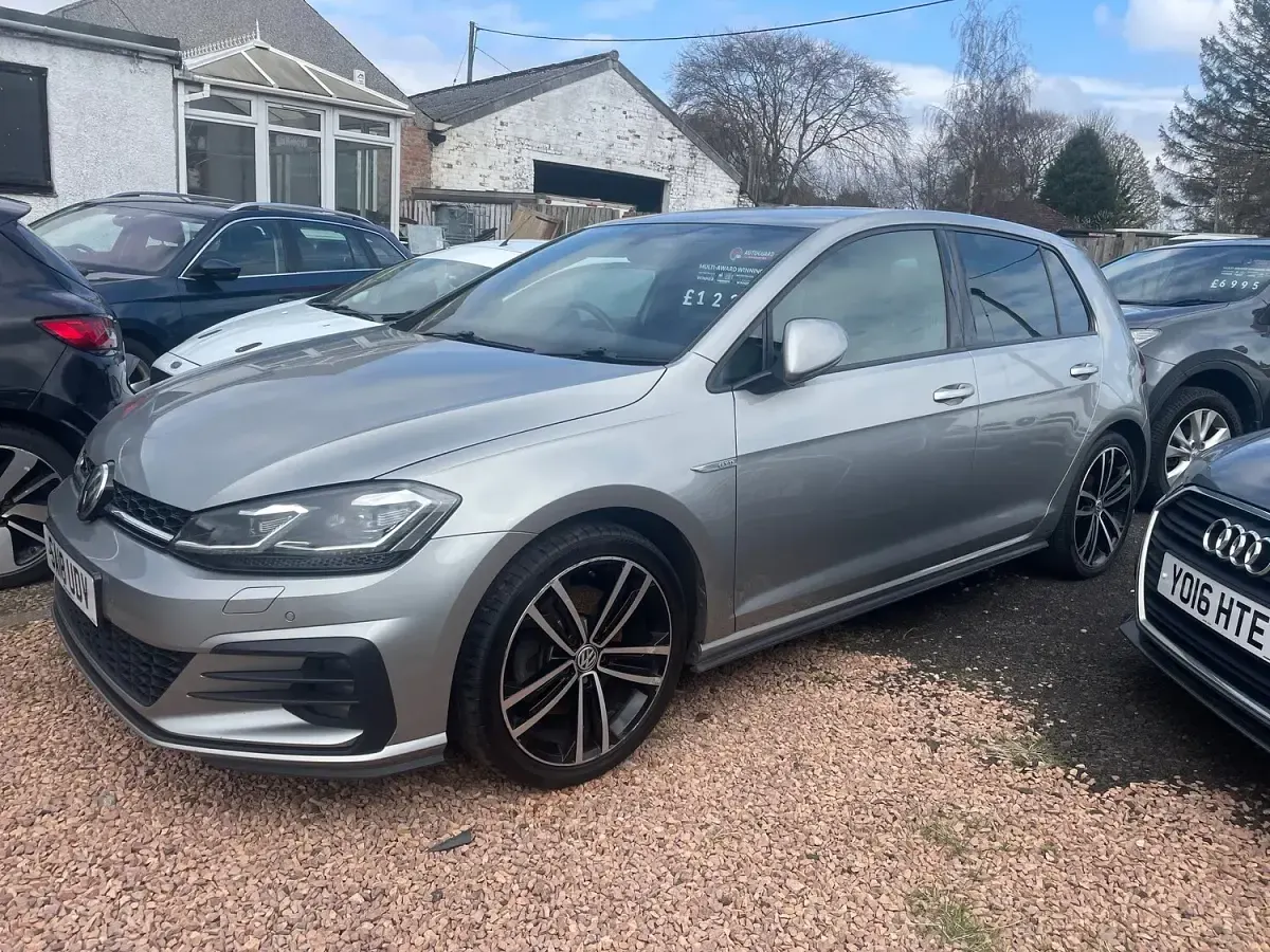 Used VW Golf VII GTD 184 HP (135 kW) 2018 Silver Hatchback