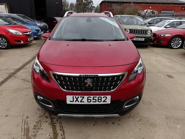 Used Peugeot 2008 Allure 100 HP (73 kW) 2016 Red SUV