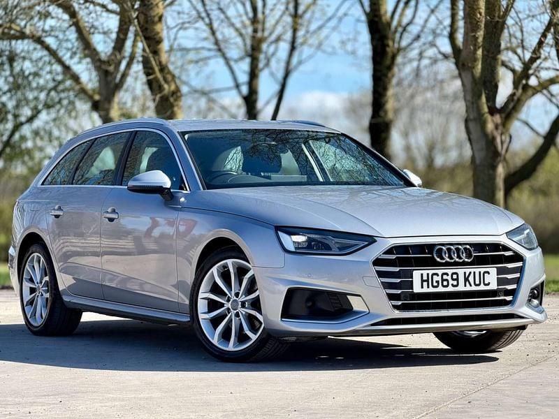 Used Audi A4 Sport 190 HP (139 kW) 2020 Silver Estate