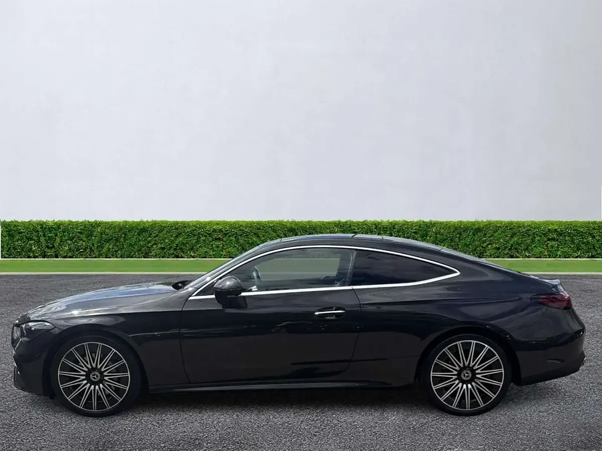New Mercedes CLE300 AMG Line Premium Plus 258 HP (189 kW) 2026 Grey Coupe