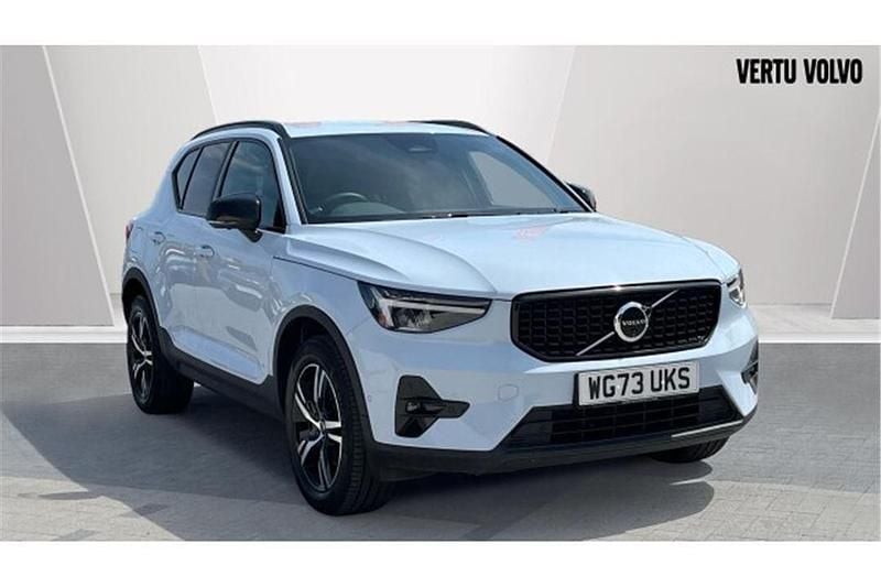 Blue Used 2023 Volvo XC40 Plus SUV | £31,484 (A bit pricey) - Image 1/4