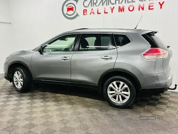 Used Nissan X-Trail Acenta 130 HP (95 kW) 2017 Grey SUV