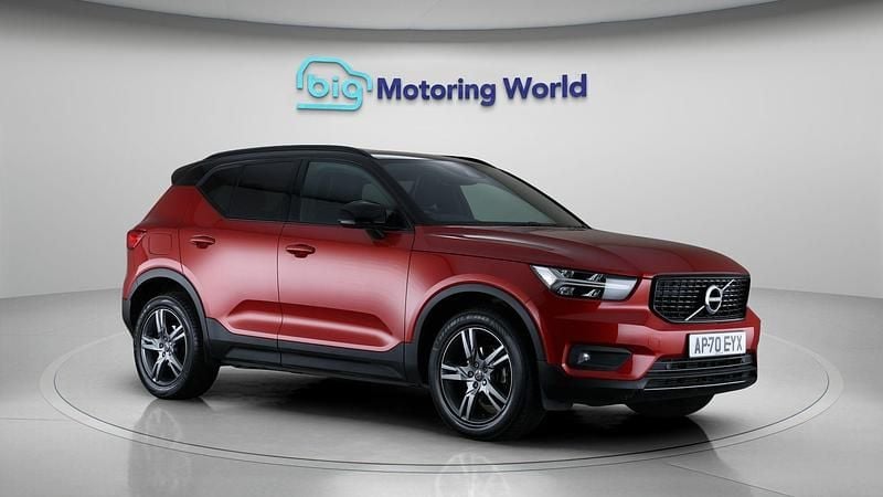 Red Used 2020 Volvo XC40 R-Design SUV | £18,900 (Good price) - Image 1/4