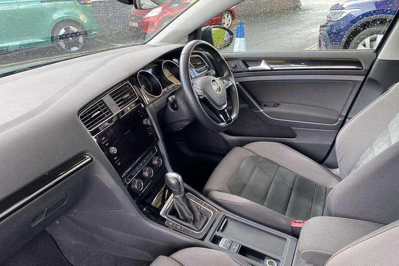 Image 2/4