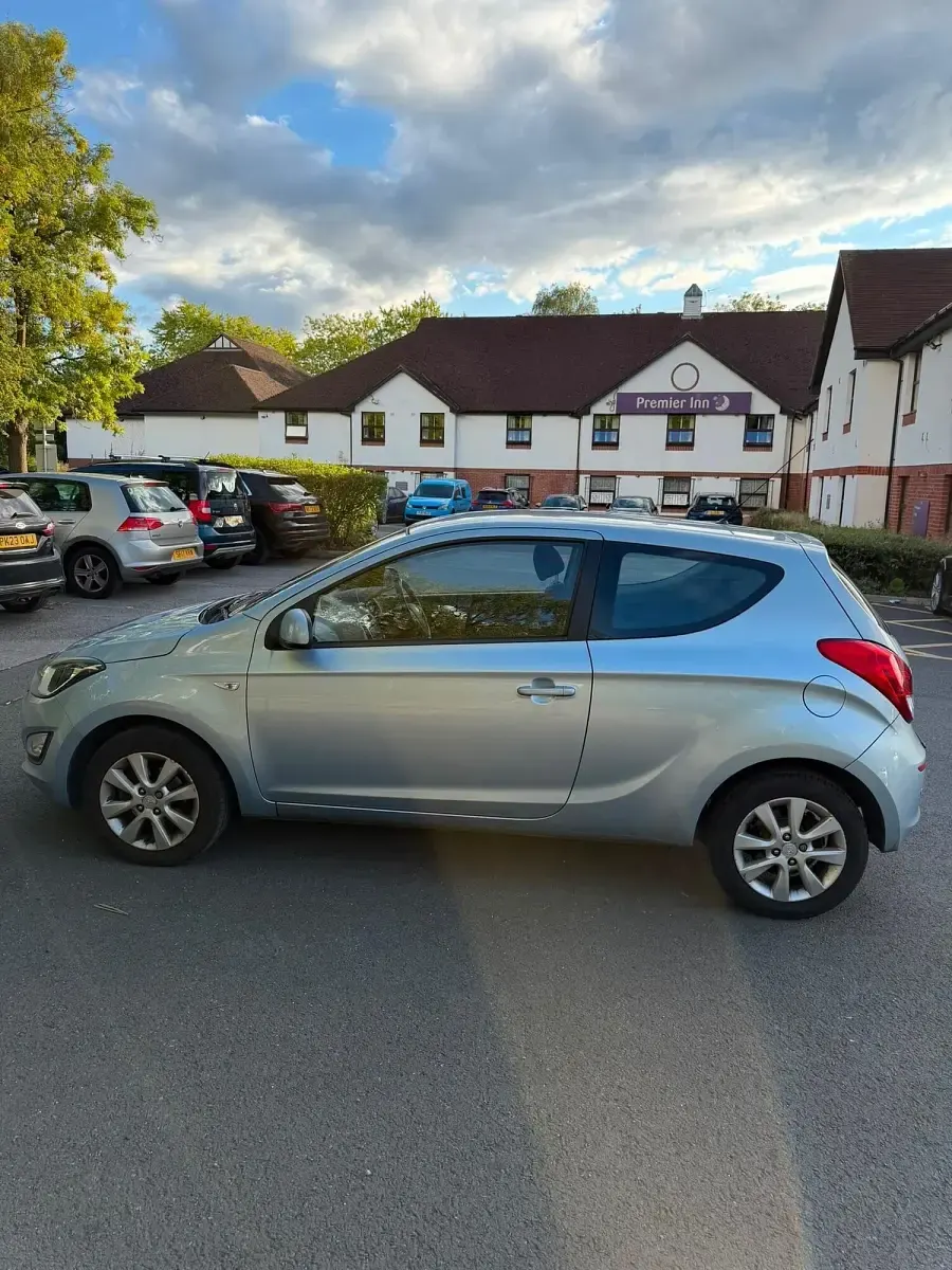 Used Hyundai i20 Active 86 HP (63 kW) 2013 Blue Hatchback