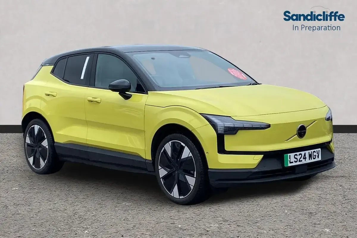 Usado Volvo EX30 Ultra 200 kW (272 CV) 2024 SUV