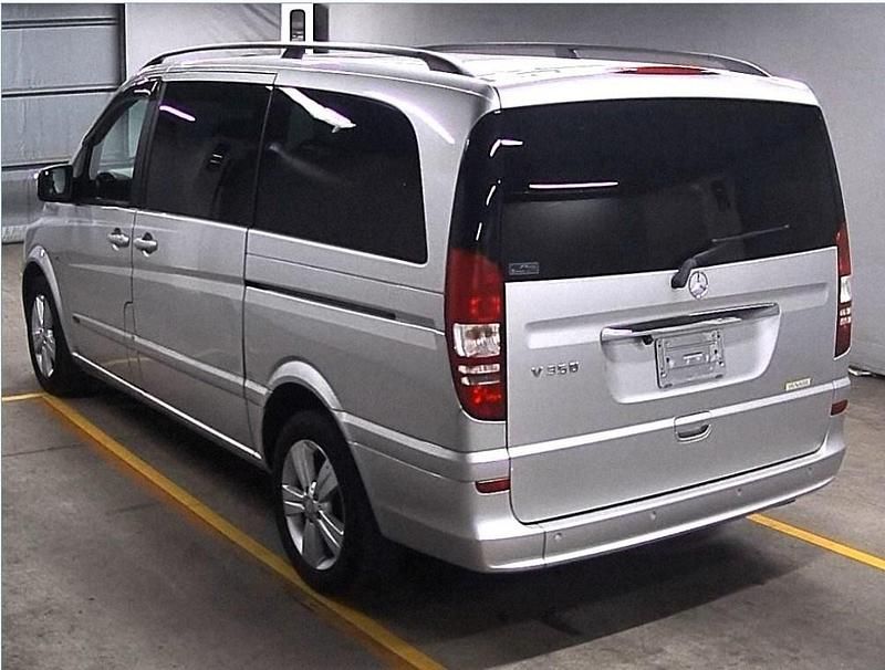 Used Mercedes Viano 258 HP (189 kW) 2011 Silver MPV