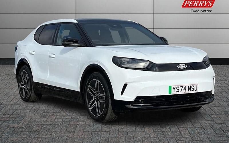 Used 2025 Ford Capri Premium Estate | £31,199 (Super price) - Image 1/4