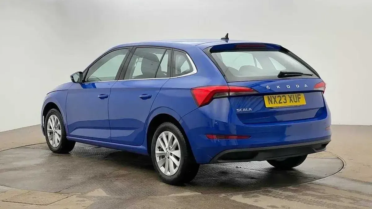 Used Skoda 110 R SE Technology 81 HP (59 kW) 2023 Energy blue Estate