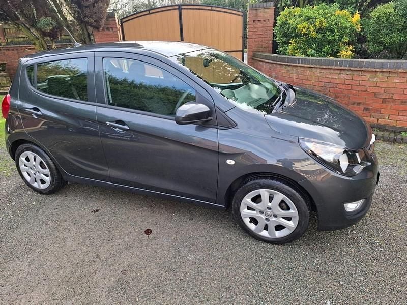 Used Vauxhall Viva 75 HP (55 kW) 2016 Grey Hatchback