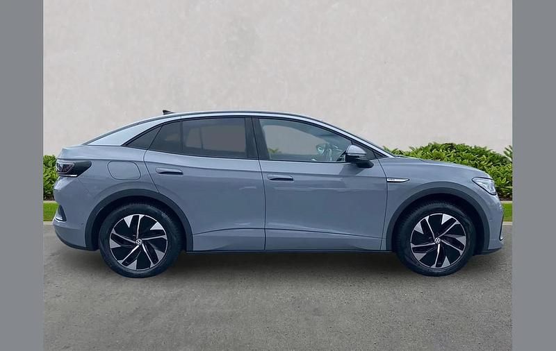 Begagnad VW ID.5 Pro Performance 150 kW (204 HK) 2022 Grå SUV