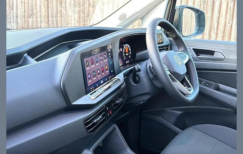 New VW Caddy Maxi California 120 HP (88 kW) 2025 Beige MPV