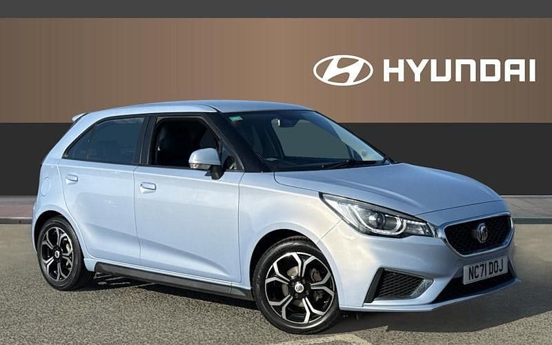 Begagnad MG MG3 Exclusive 106 HK (77 kW) 2024 Halvkombi