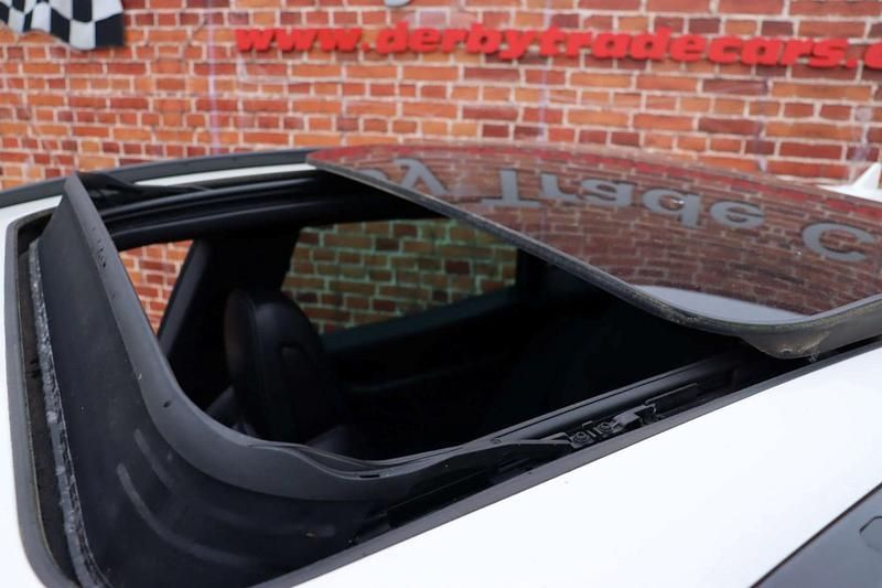 Used Maserati Levante 350 HP (257 kW) 2020 White SUV