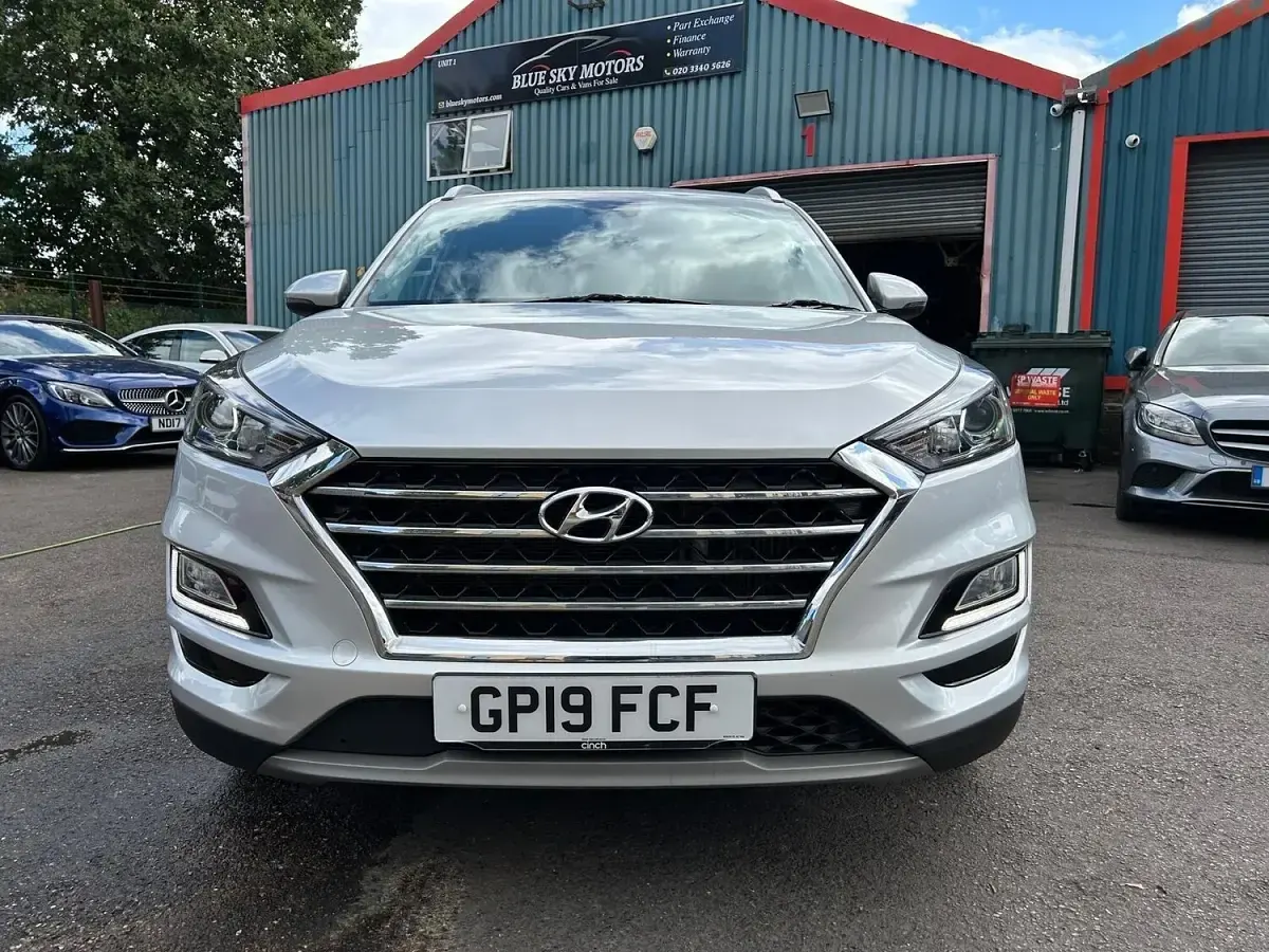 Used Hyundai Tucson SE 136 HP (100 kW) 2019 Silver SUV