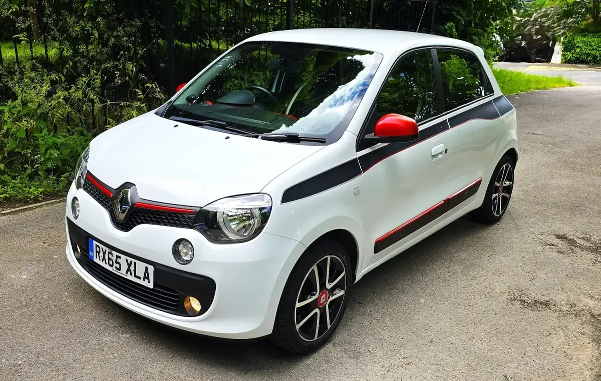 Used Renault Twingo Dynamique 2015 White Hatchback