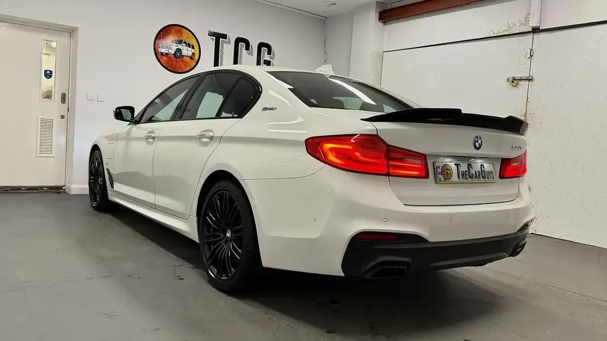 Used BMW 530e M Sport 2017 White Sedan
