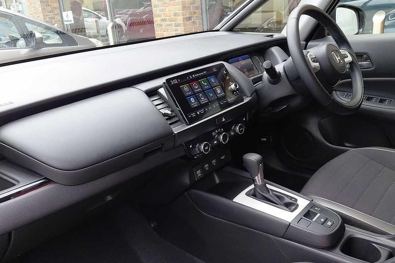 Second-hand Honda Jazz Advance 122 CP (89 kW) 2023 Albastru Hatchback