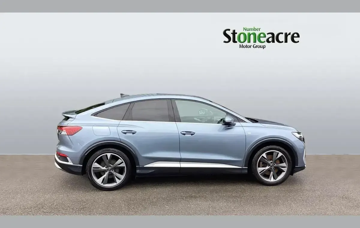Used Audi Q4 e-tron S-Line 219 kW (299 HP) 2023 Blue SUV
