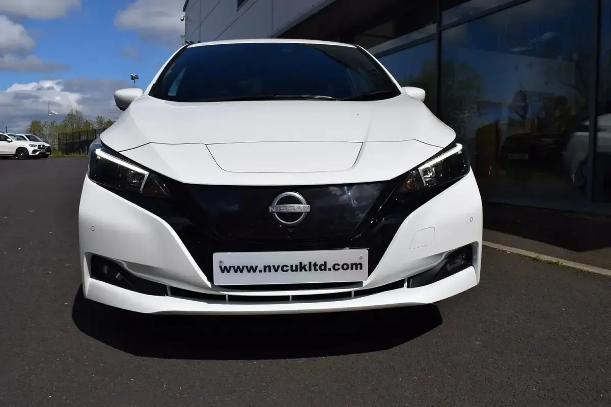 Used Nissan Leaf Shiro 110 kW (150 HP) 2024 White Hatchback