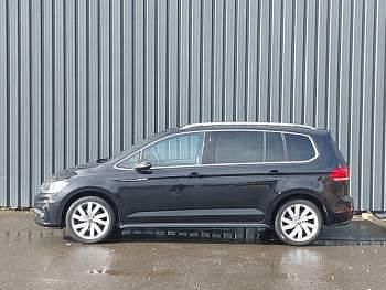 Used VW Touran R-line 150 HP (110 kW) 2022 Black MPV