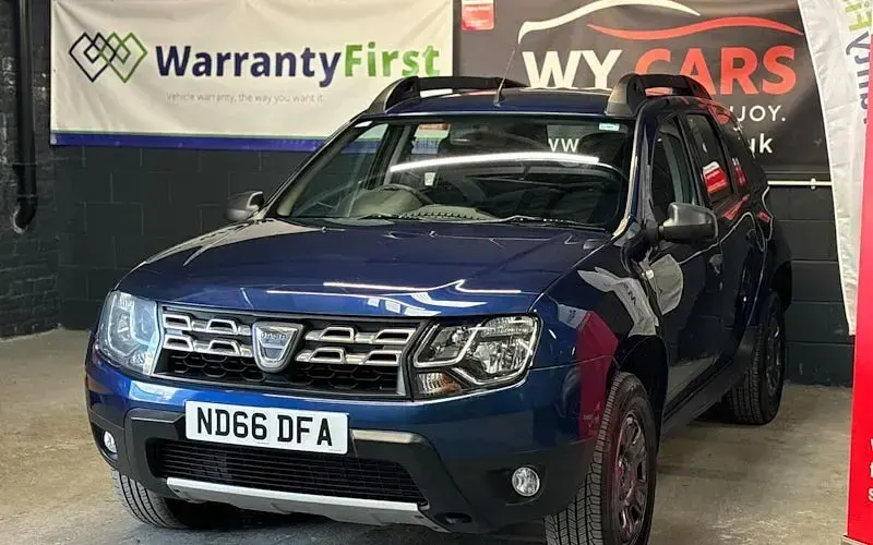 Used Dacia Duster Ambiance 110 HP (80 kW) 2016 Blue SUV