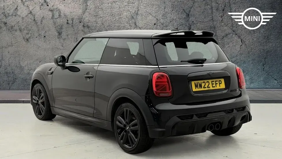 Used Mini Cooper S Hatch 176 HP (129 kW) 2022 Black Hatchback