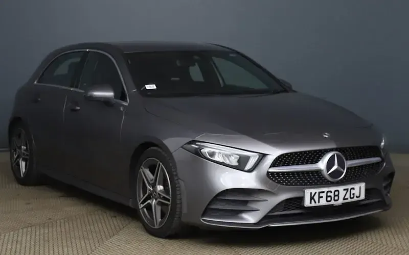 Used Mercedes A180 AMG line 136 HP (100 kW) 2019 Hatchback