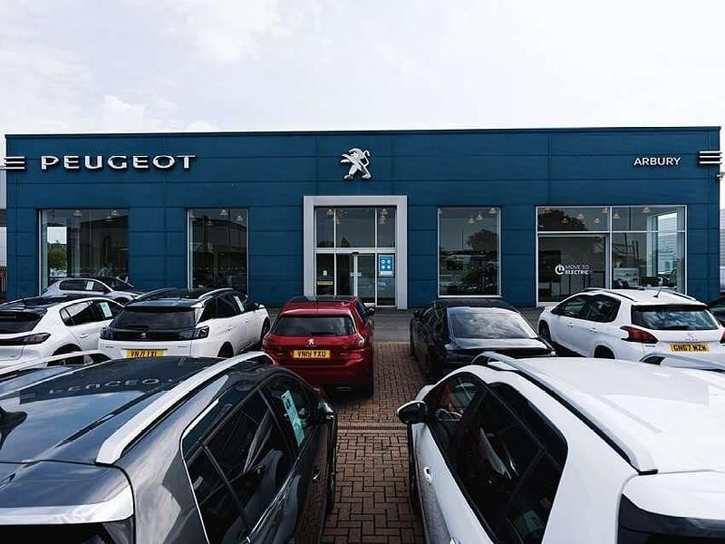 Second-hand Peugeot 3008 Active+ 131 CP (96 kW) 2023 Gri SUV