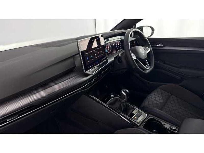 Used VW Golf VIII 150 HP (110 kW) 2025