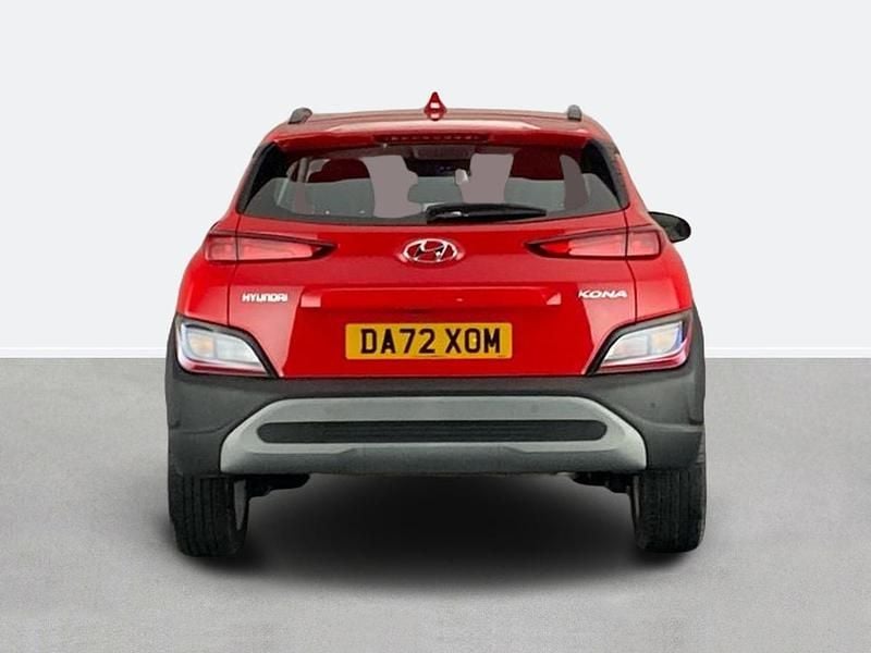 Second-hand Hyundai Kona SE 120 CP (88 kW) 2023 Roșu SUV