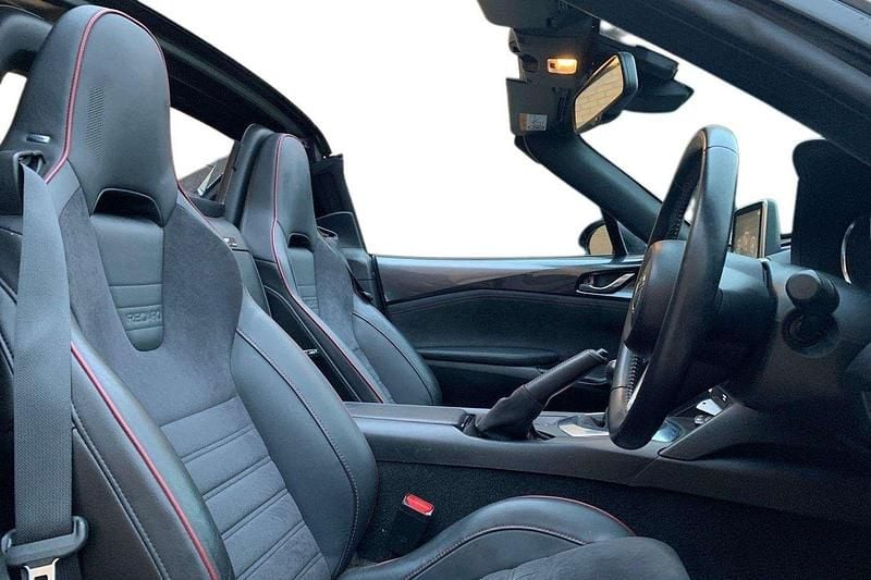 Used Mazda MX5 Edition 160 HP (117 kW) 2017 Grey Cabriolet