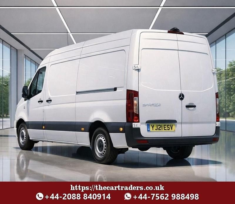 Begagnad Mercedes Sprinter Progressive 2021 Vit Van