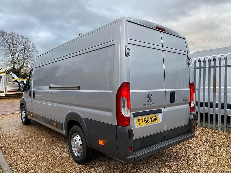 Used Peugeot Boxer 2016 Silver Van