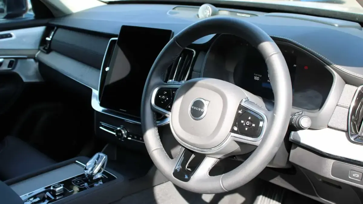 Used Volvo XC90 Ultra 250 HP (183 kW) 2026 SUV